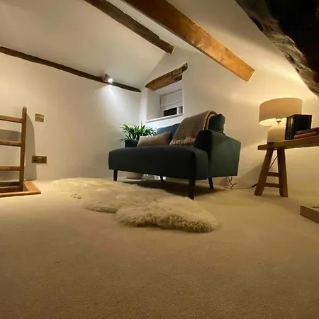 The Snug - Lake District,